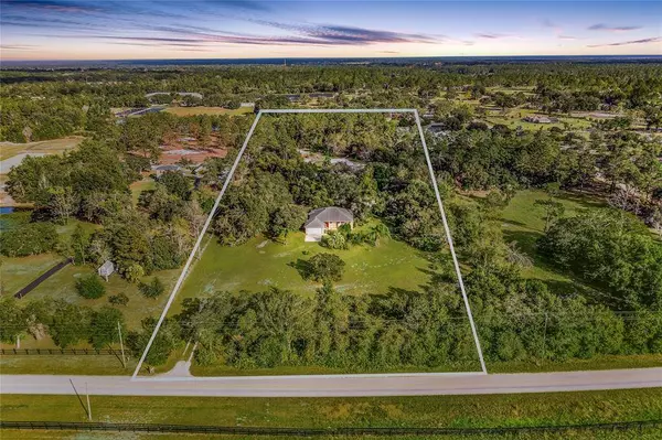 35808 E LAKE SENECA RD, Eustis, FL 32736