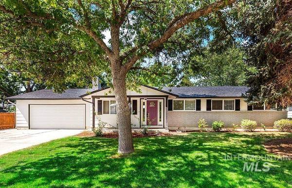 2903 S Laurelhurst Dr