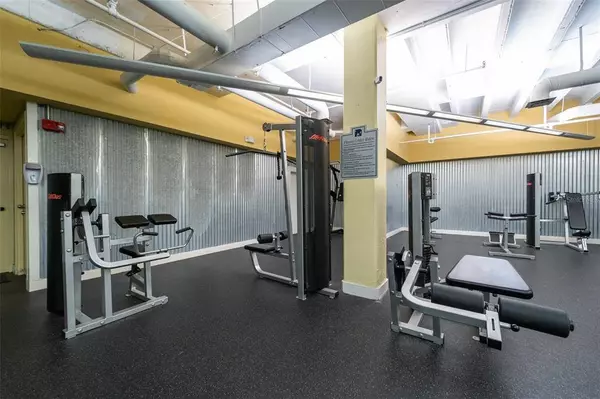 151 E WASHINGTON ST #608, Orlando, FL 32801