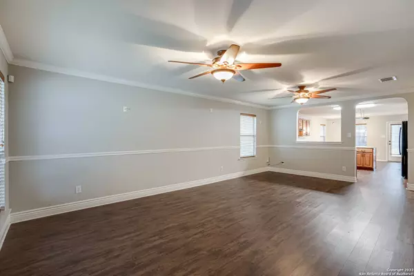 415 CARDINAL WAY, San Antonio, TX 78253-5614