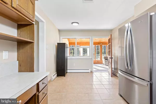 1282 MARSHALLTON THORNDALE RD, Downingtown, PA 19335