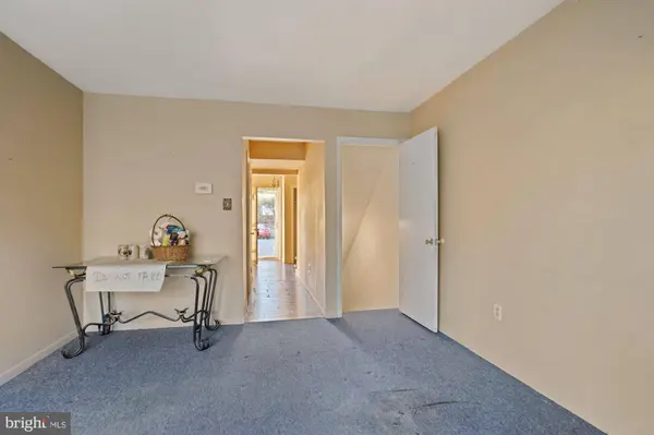 6441 SILVER RIDGE CIR, Alexandria, VA 22315