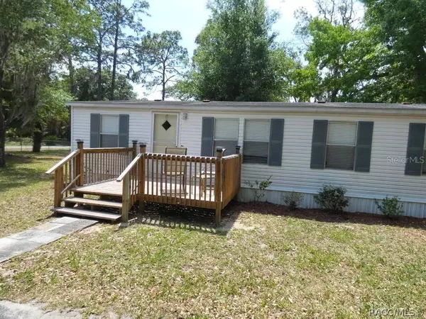 6833 W Ray CT, Homosassa, FL 34448