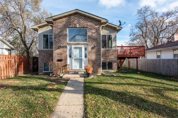 2209 Gilead Avenue, Zion, IL 60099