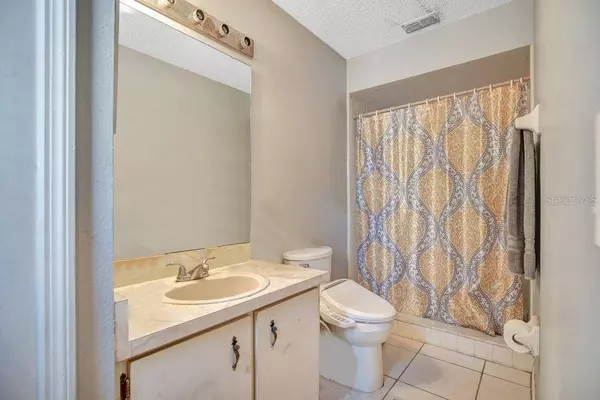 1494 COURTLAND BLVD, Deltona, FL 32738