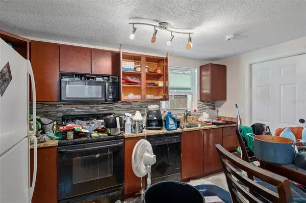 10530 HIBISCUS DR, Port Richey, FL 34668