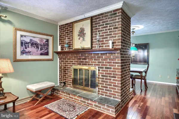 6601 CHAMBERS HILL RD, Harrisburg, PA 17111