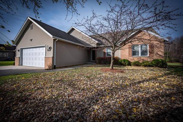 6987 Barney Ct, West Bend, WI 53090