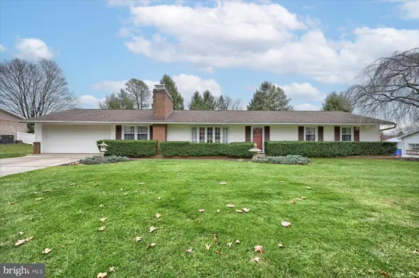 6601 CHAMBERS HILL RD, Harrisburg, PA 17111