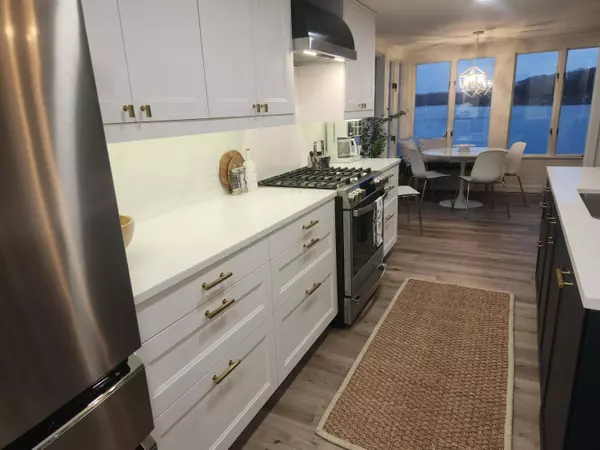 5560 S Gordon Avenue, Newaygo, MI 49337