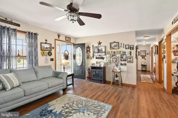 22 ROSEBUSH CT, Milford, DE 19963