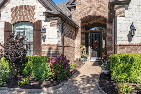 3205 High Ridge Court, Mansfield, TX 76063