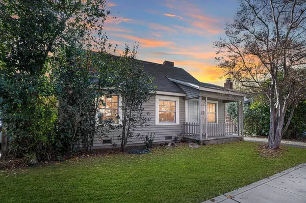 2172 7th AVE, Sacramento, CA 95818