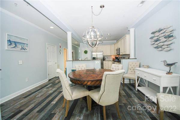 637 Williamson RD #306, Mooresville, NC 28117