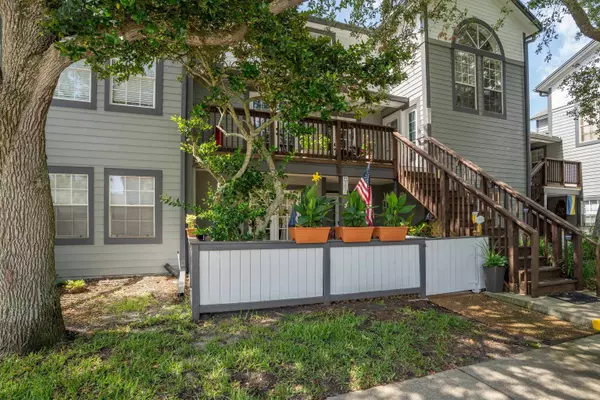 200 16Th St #102B, St Augustine, FL 32080