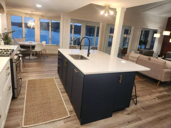 5560 S Gordon Avenue, Newaygo, MI 49337