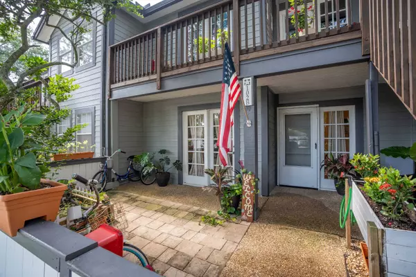 200 16Th St #102B, St Augustine, FL 32080