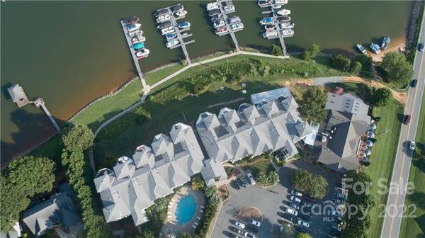 637 Williamson RD #306