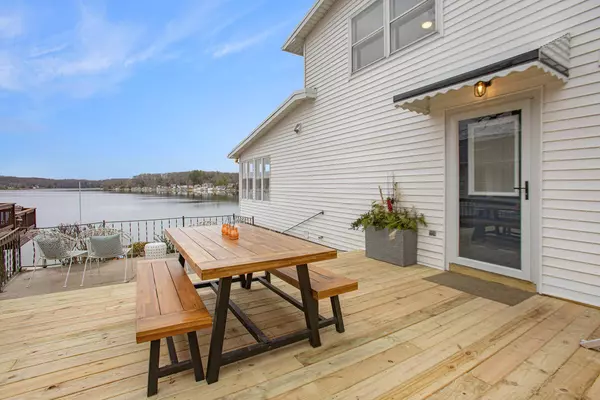 5560 S Gordon Avenue, Newaygo, MI 49337