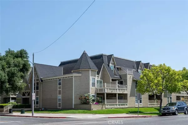 304 E Chestnut AVE #112, Santa Ana, CA 92701