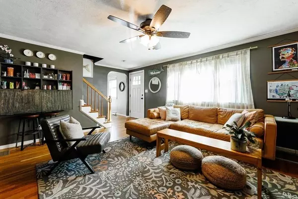 40 Jasper St, Haverhill, MA 01830