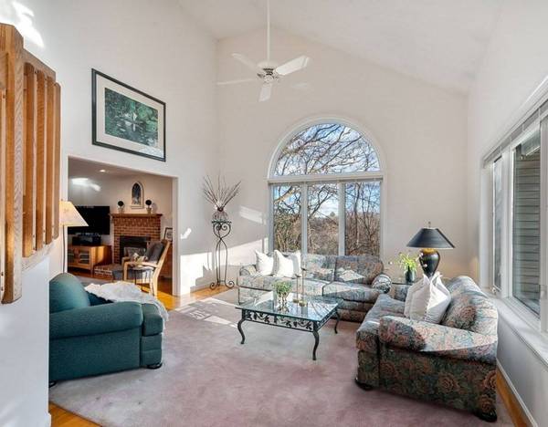 43 Sudbury Rd, Ashland, MA 01721