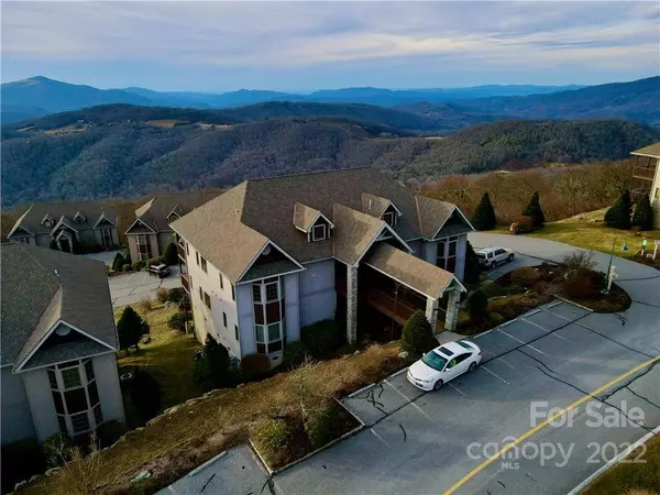 575 Craggy PT #13D, Sugar Mountain, NC 28604