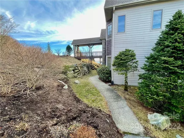 575 Craggy PT #13D, Sugar Mountain, NC 28604