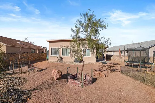 14252 Desert Orchid Drive, Horizon City, TX 79928