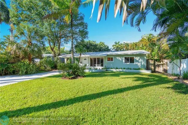 325 NE 30th St, Wilton Manors, FL 33334