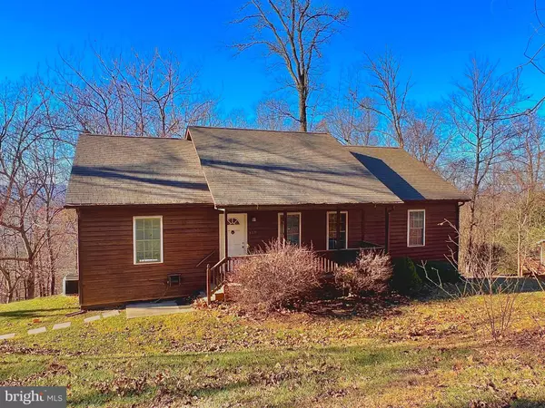 819 WILDERNESS RD, Linden, VA 22642