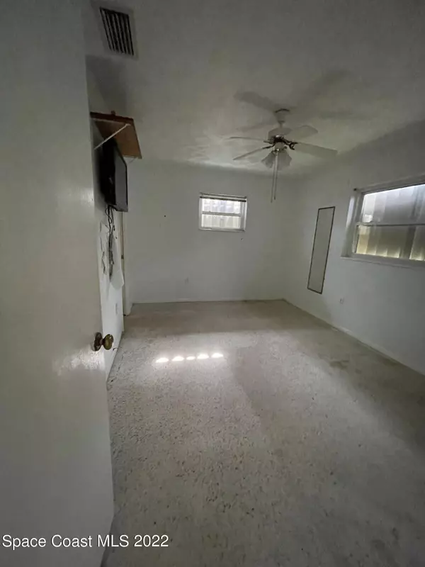 2525 Andrews Avenue, Melbourne, FL 32935