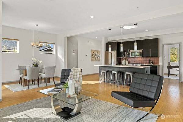 218 19th AVE, Seattle, WA 98122