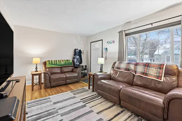 4829 N Hawthorne St, Spokane, WA 99205