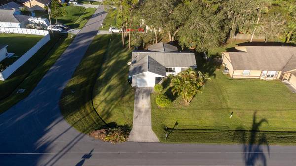 1757 SW Ocean Cove AVE, Port Saint Lucie, FL 34953