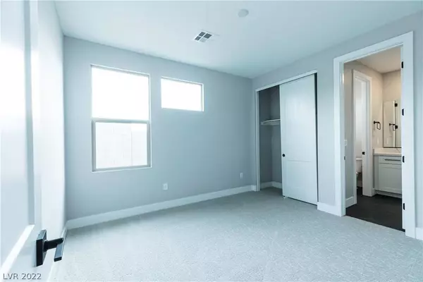 11954 Rockview Point Street, Las Vegas, NV 89138