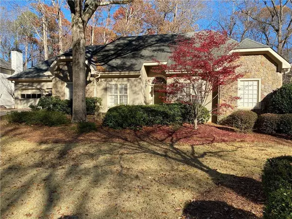 1835 Azalea Springs TRL, Roswell, GA 30075