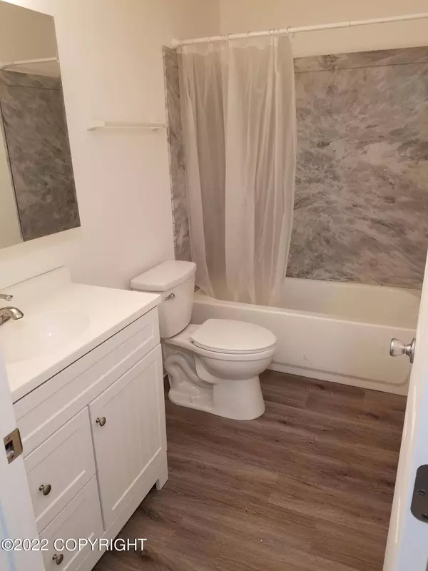 4200 Florina ST, Anchorage, AK 99508