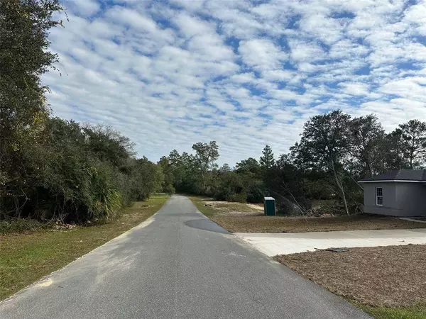 380 MARION OAKS GOLF RD, Ocala, FL 34473