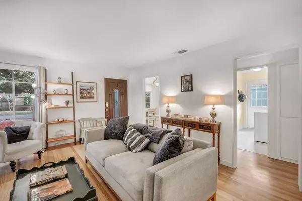 200 San Miguel WAY, Sacramento, CA 95819