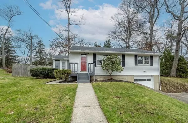 89 Chandler Rd, Andover, MA 01810