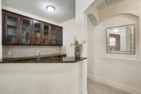 8800 Wyatt Circle, Argyle, TX 76226