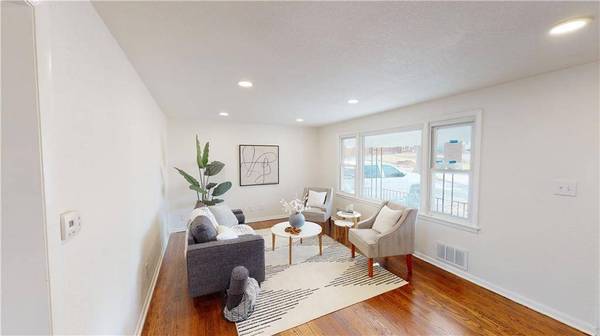 7115 Myrtle AVE, Kansas City, MO 64132