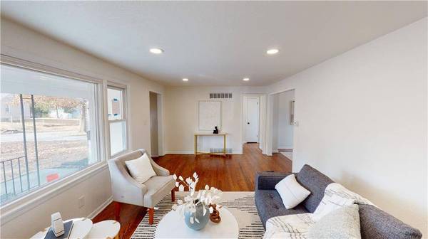 7115 Myrtle AVE, Kansas City, MO 64132