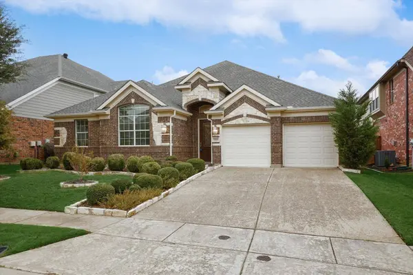 8800 Wyatt Circle, Argyle, TX 76226