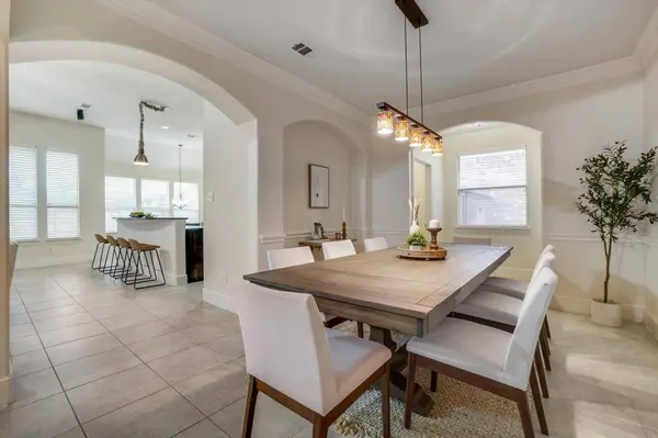 8800 Wyatt Circle, Argyle, TX 76226