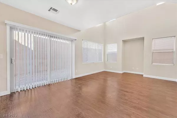 8935 Rufina Street, Las Vegas, NV 89148