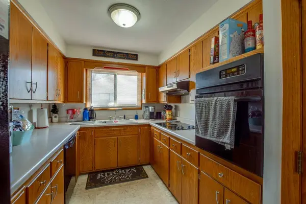 926 Frederick St, Sun Prairie, WI 53590