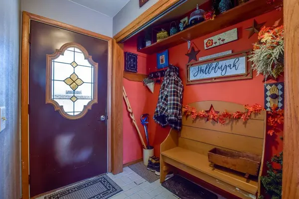 926 Frederick St, Sun Prairie, WI 53590