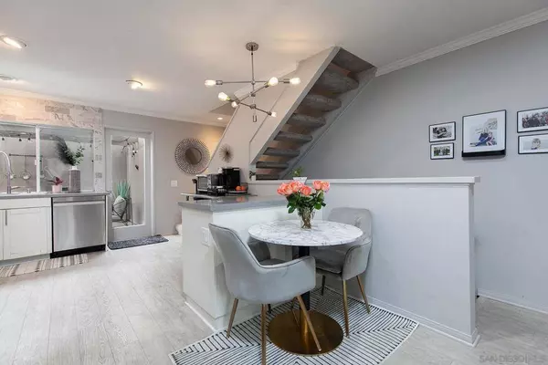 8462 Via Sonoma #41, La Jolla, CA 92037